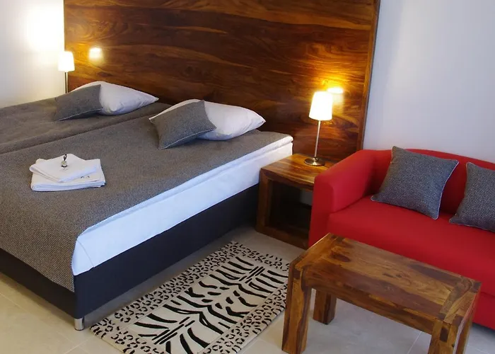Hotel M Club Lake Resort