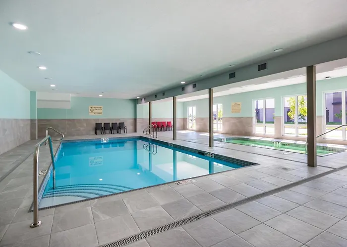 Hampton Inn & Suites Edmonton St. Albert, Ab