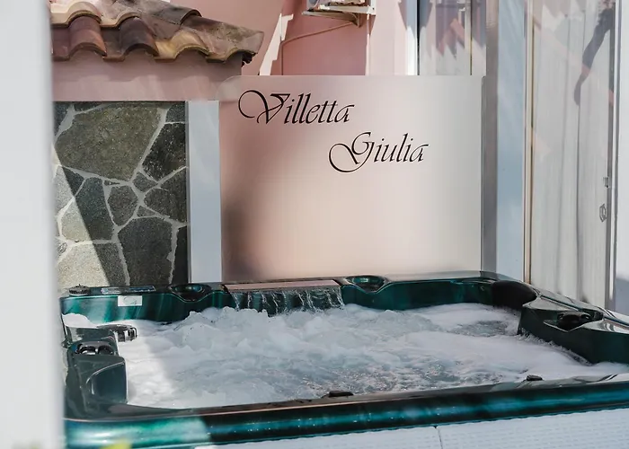 villetta giulia fronte mare
