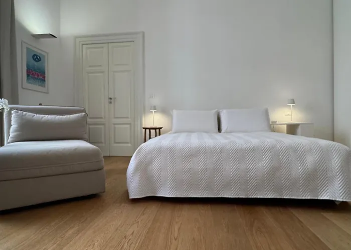 B&B 102