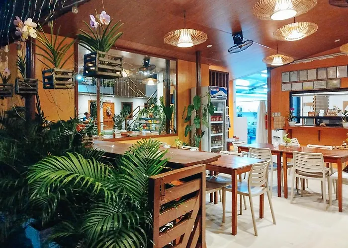 Reddoorz At Balai Malinawon Siargao