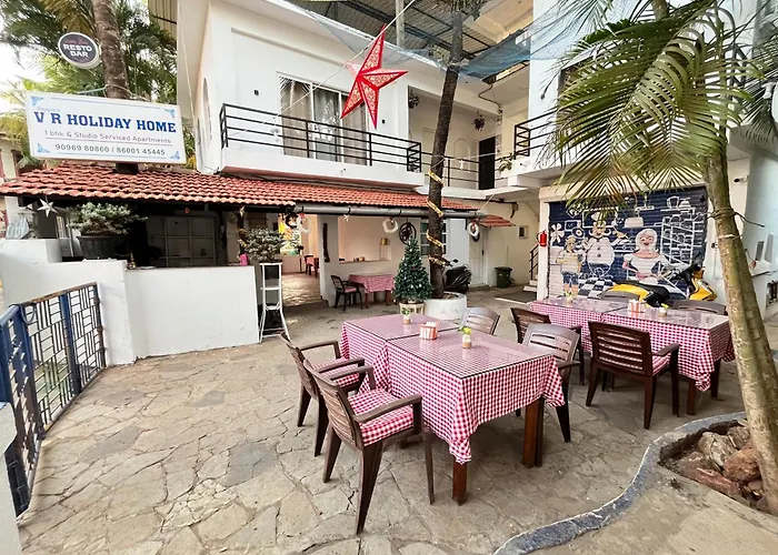 V R Holiday Home