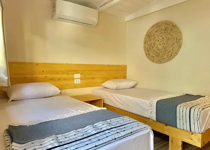Amanda Beach Hotel