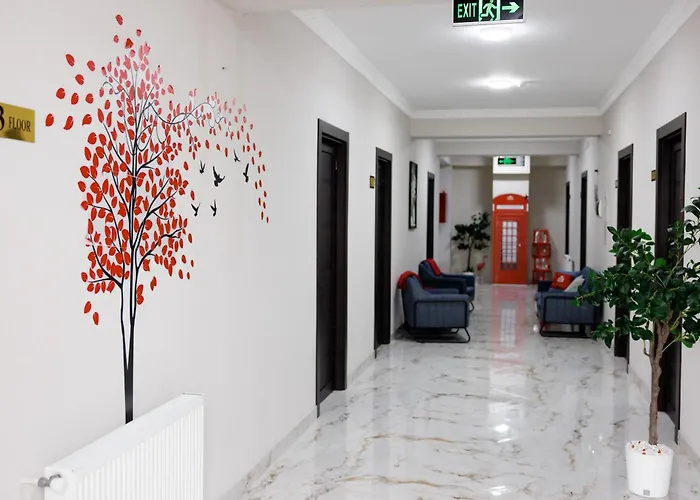 Hotel Red Tower