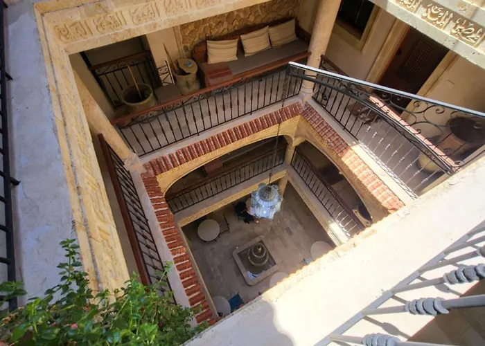 Al Madina, Traditional Riad