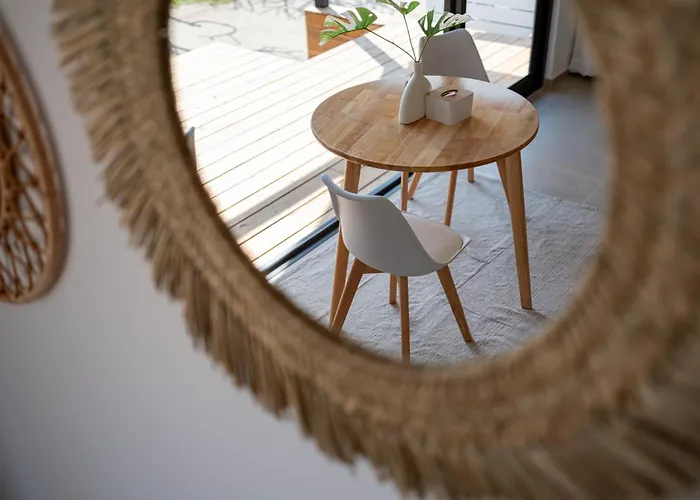 The Cosy Sunset Beach Resort