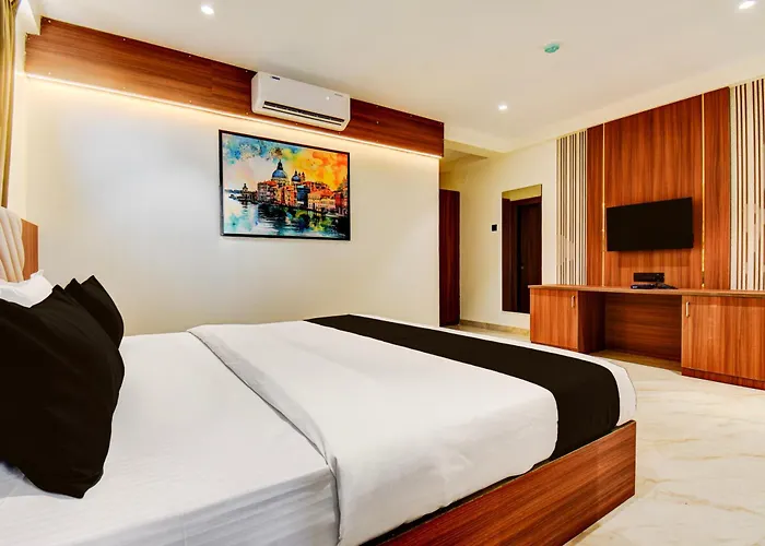 Palette Hotel Chakan K9