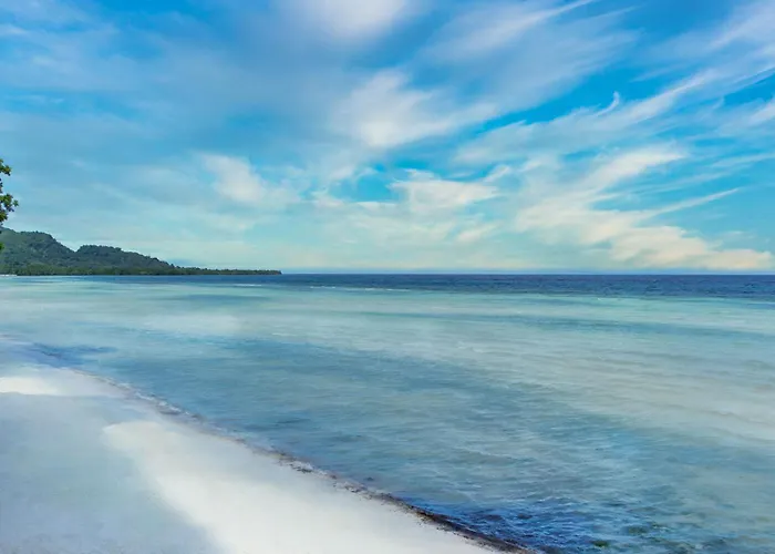 Anda De Boracay White Sand Resort
