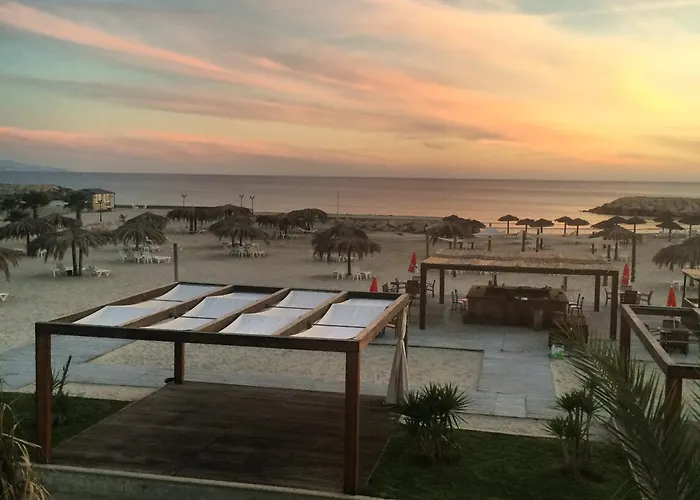 Rest House Tyr Hotel & Resort