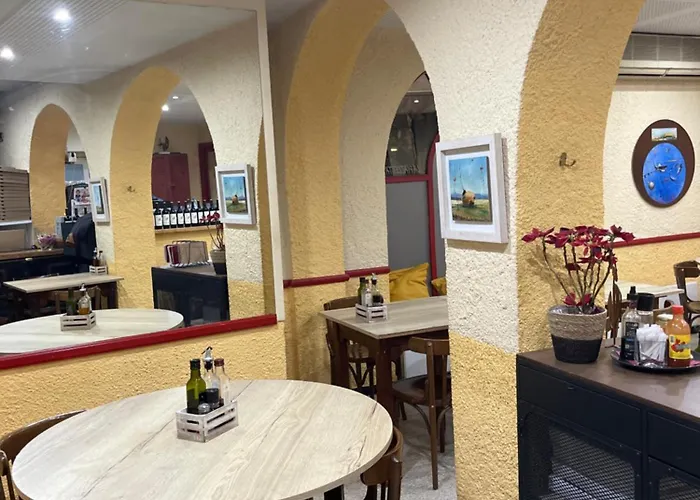 Hostal Ripolles