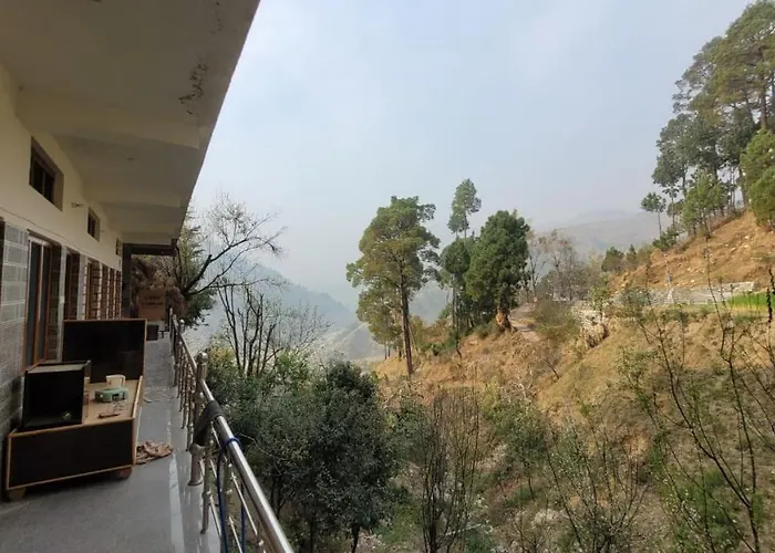 Hotel Navya Dhruv