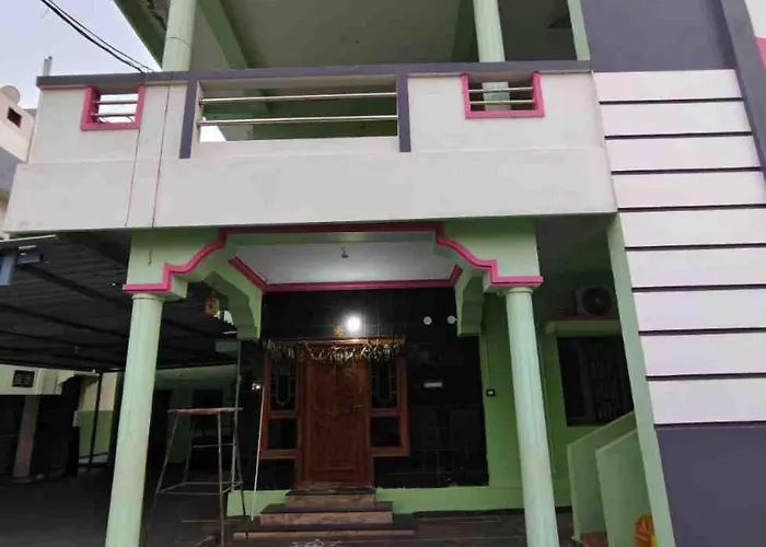Ganesh Dormitory Ac Rooms Meeting Halls