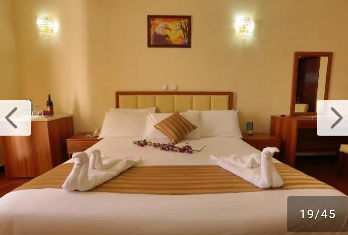 Relax Hotel