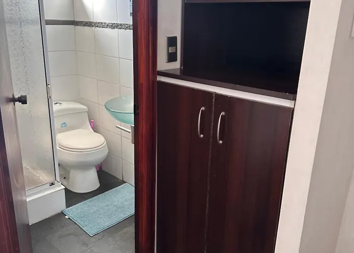 Hotel Bello, Andres Bello 1166