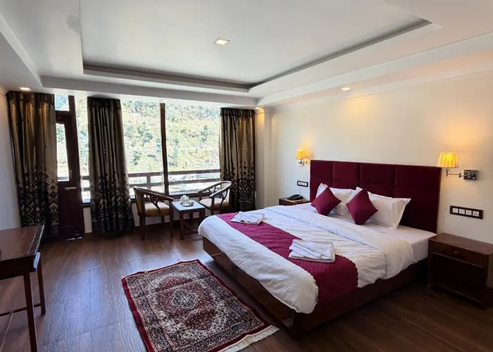Hotel Green Tara By Trippers Club