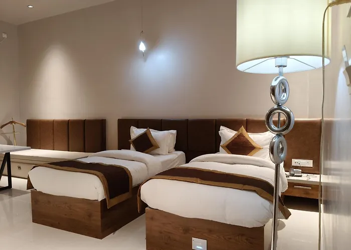 Hotel Subansiri