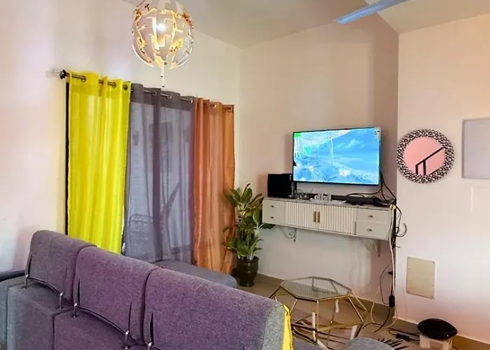 Cozy 1 Bedroom
