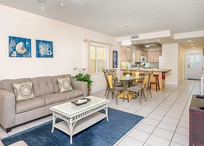 Regal Beach Club #214 - 2Br Ocean View 7 Mile Beach
