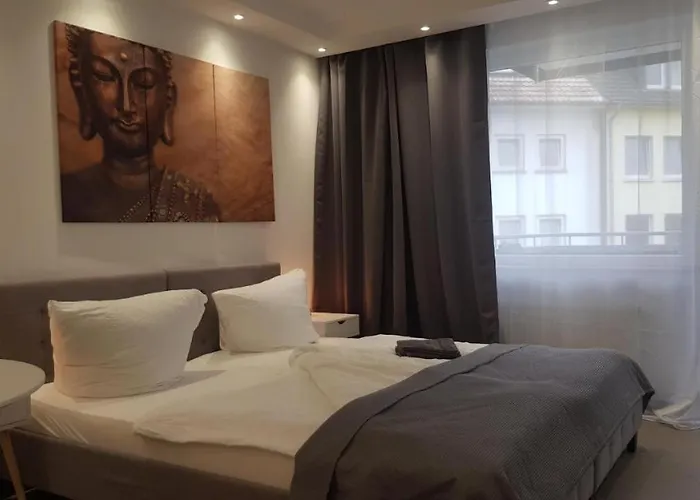 Check-Inn Hotel - Essen City 24-7H