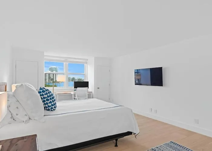 Luxury Waterfront Three-Bedroom Condo With Views