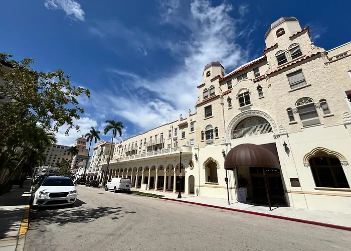 The Green Room - Poolview, Parking Spot, 24X7 Reception Desk At 1920S Historic Residence On Palm Beach Island