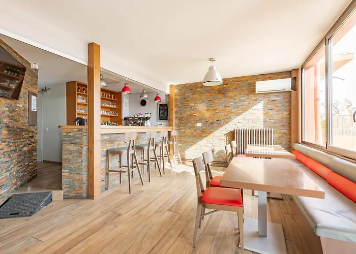 Logis Mar I Sol - Hotel Restaurant En Bord De Mer
