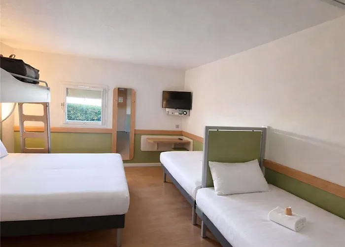 Ibis Budget Issoire