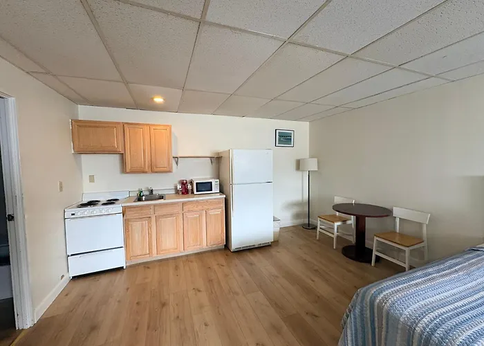 Seabreeze Motel