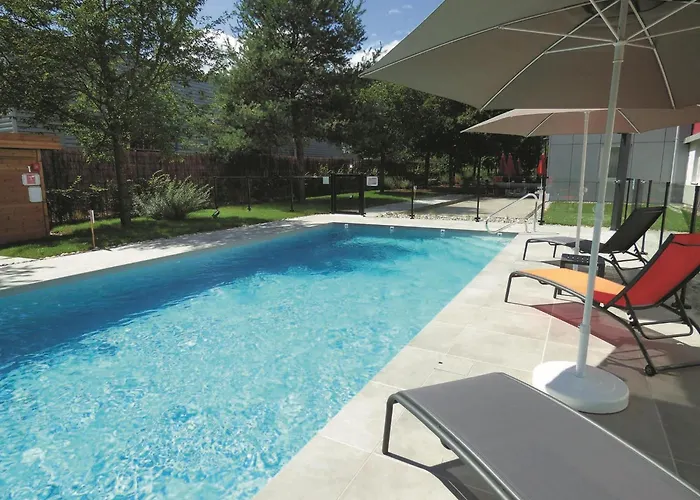 Ibis Saint-Genis-Pouilly Geneve