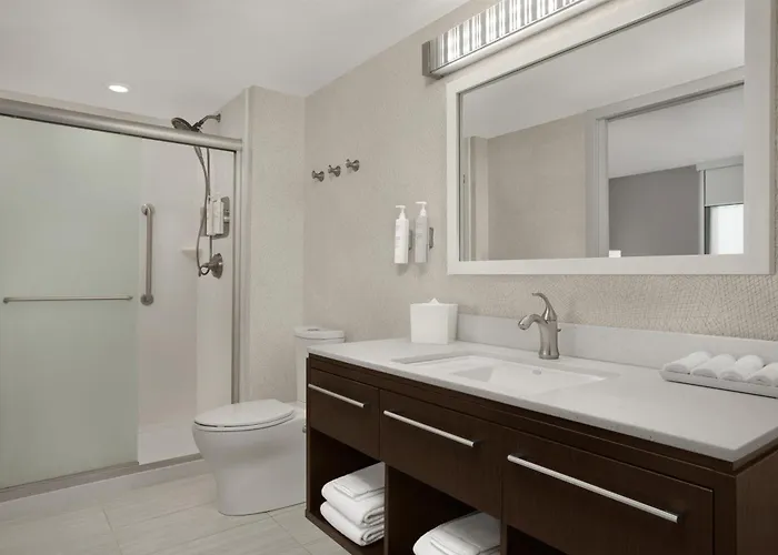 Home2 Suites By Hilton Anchorage/Midtown