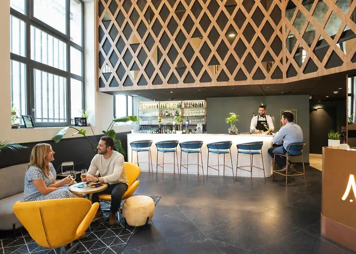 Le Magic Hotel & Spa - Centre Historique - Parking Prive - Piscine - Sauna - Bornes De Recharges