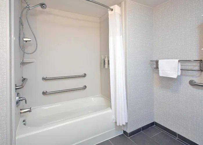 Hampton Inn And Suites St. Cloud