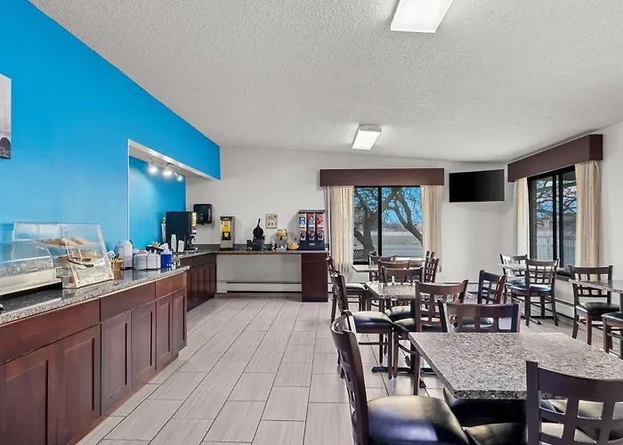 Days Inn By Wyndham Fond Du Lac