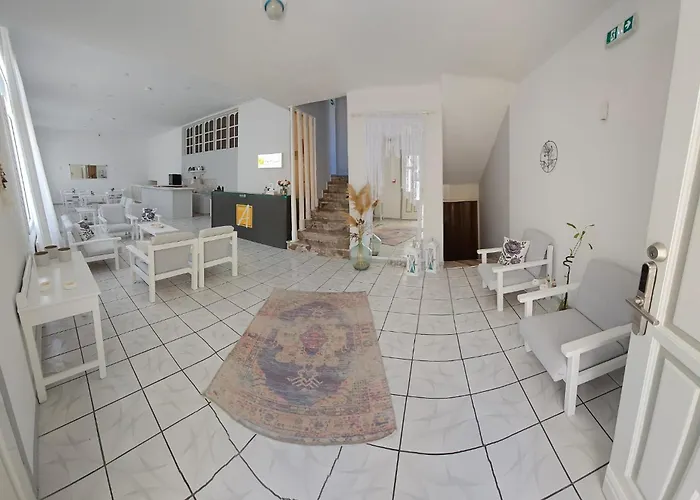 Anthousa Hotel
