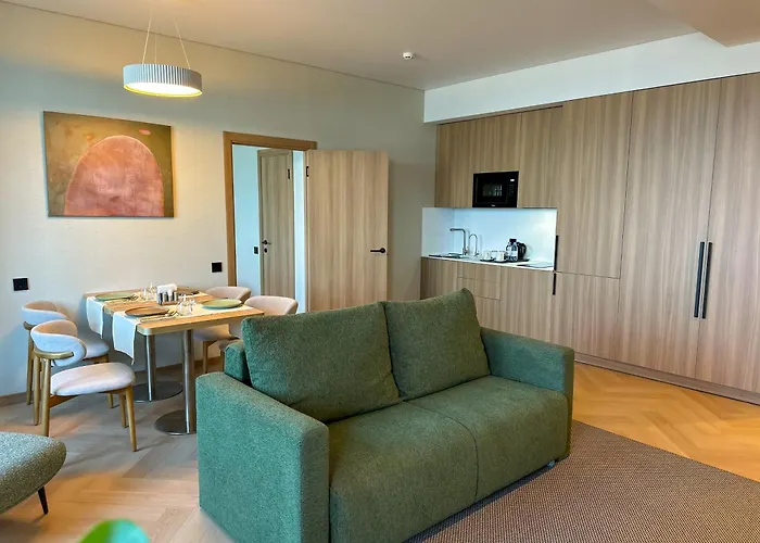 Resident Hotel Abay