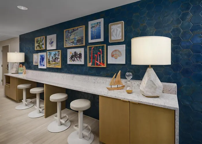 Doubletree Beach Resort By Hilton Tampa Bay - North Redington Beach