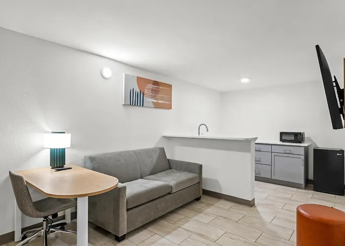 Spark By Hilton Portland Airport Maine Mall