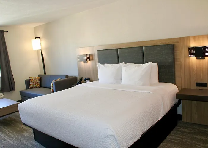 The Cairn Hotel, An Ascend Collection Hotel