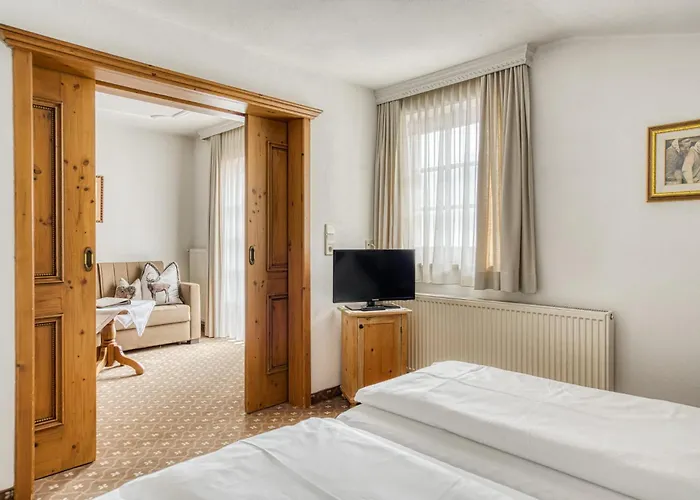 Hotel Hoferwirt - Neustift, Stubai