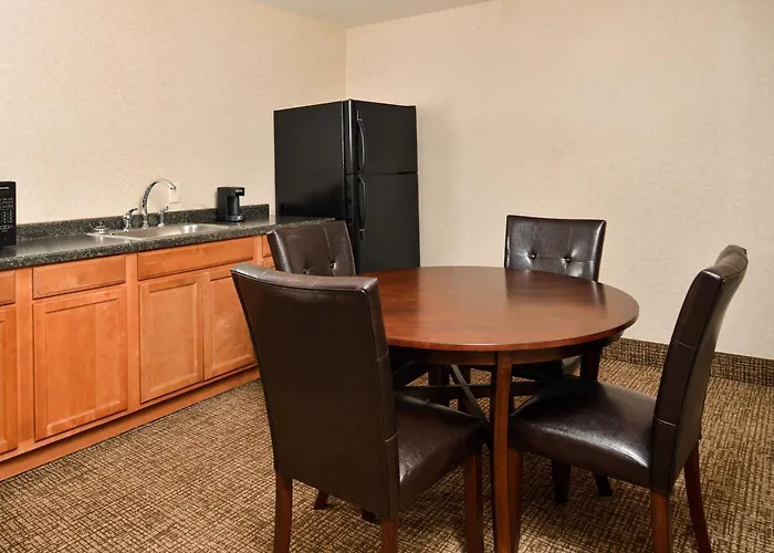 Comfort Inn & Suites Madison North