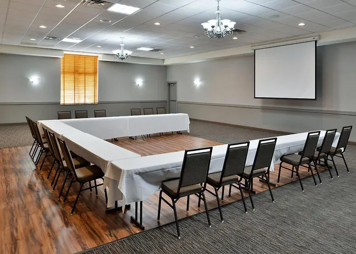 Comfort Inn & Suites Madison North