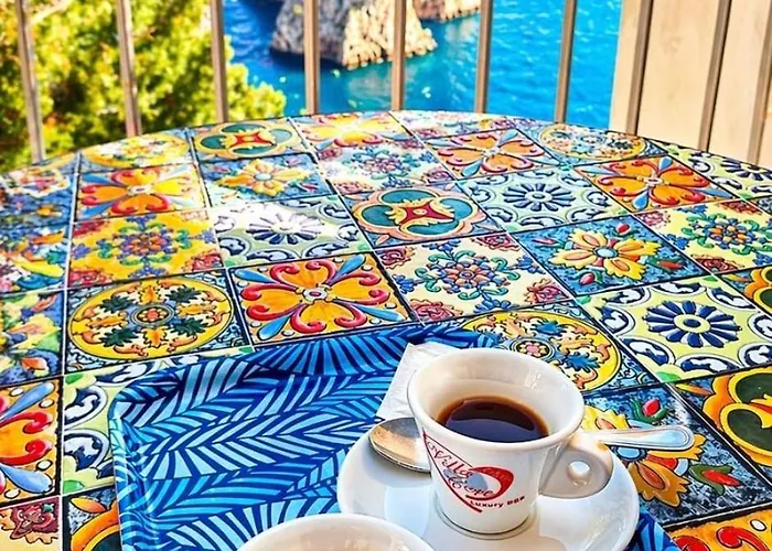 Villacore Capri