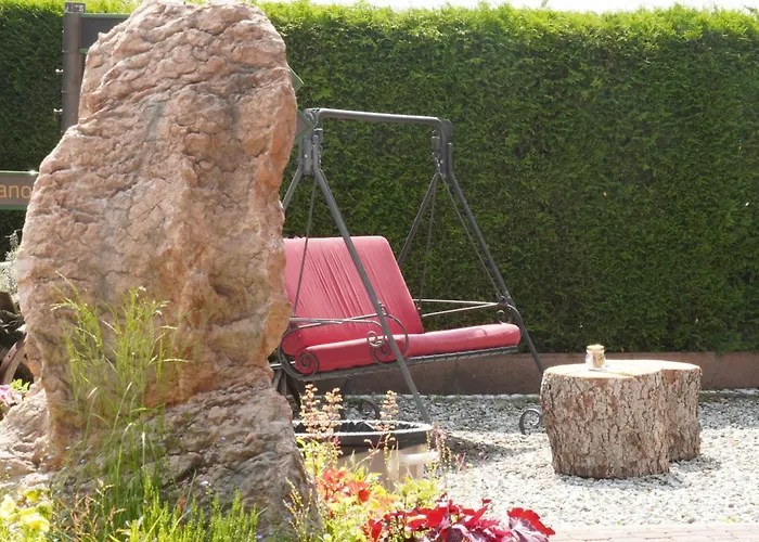 Historic Hotel Bircher B&B Apartments Near Sterzing