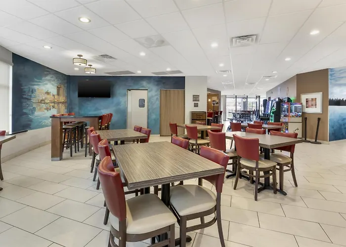 Best Western Plus Wausau Tower Inn