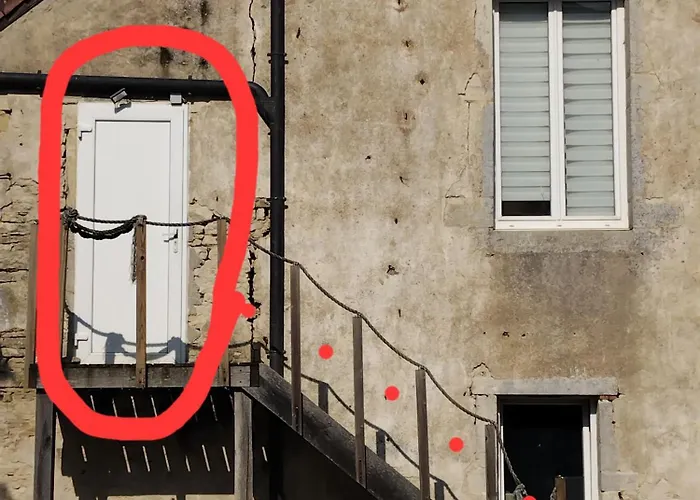 Suite Privee Independant Dans Ancien Pigeonniet