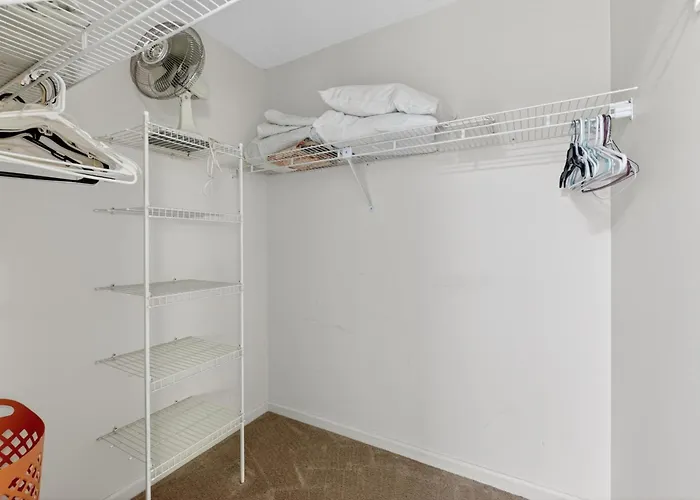 Harbour Oaks 604