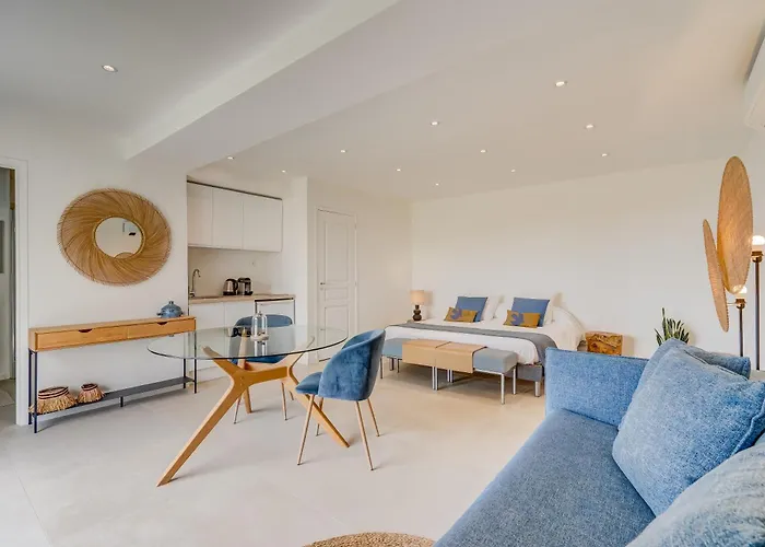 Ideal Bnb, Luxury Apartments