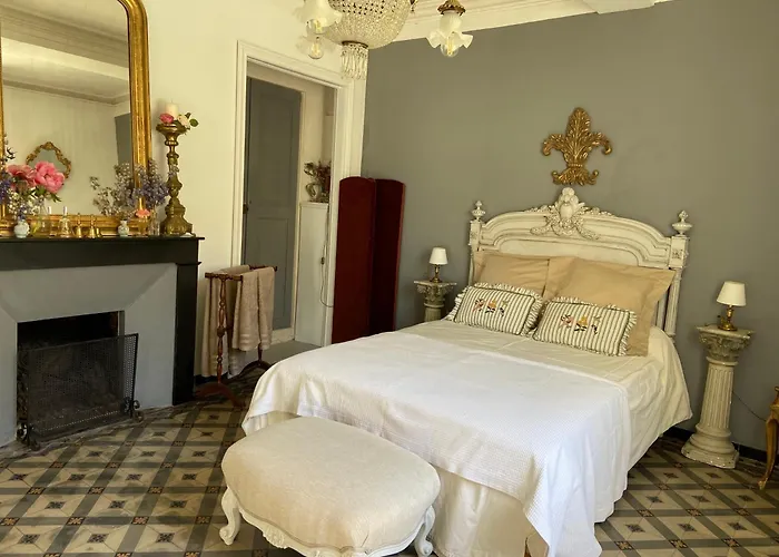 Maison 1823 - Suites De Charme A Garons