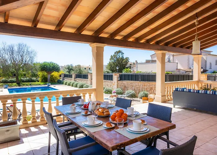 Villa Copinya Blanca