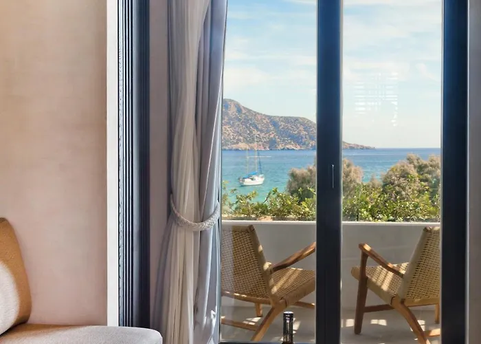 Almi Luxury Rooms